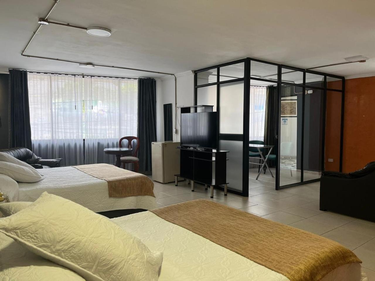 Hotel Costa Del Sol Fusagasuga Bagian luar foto