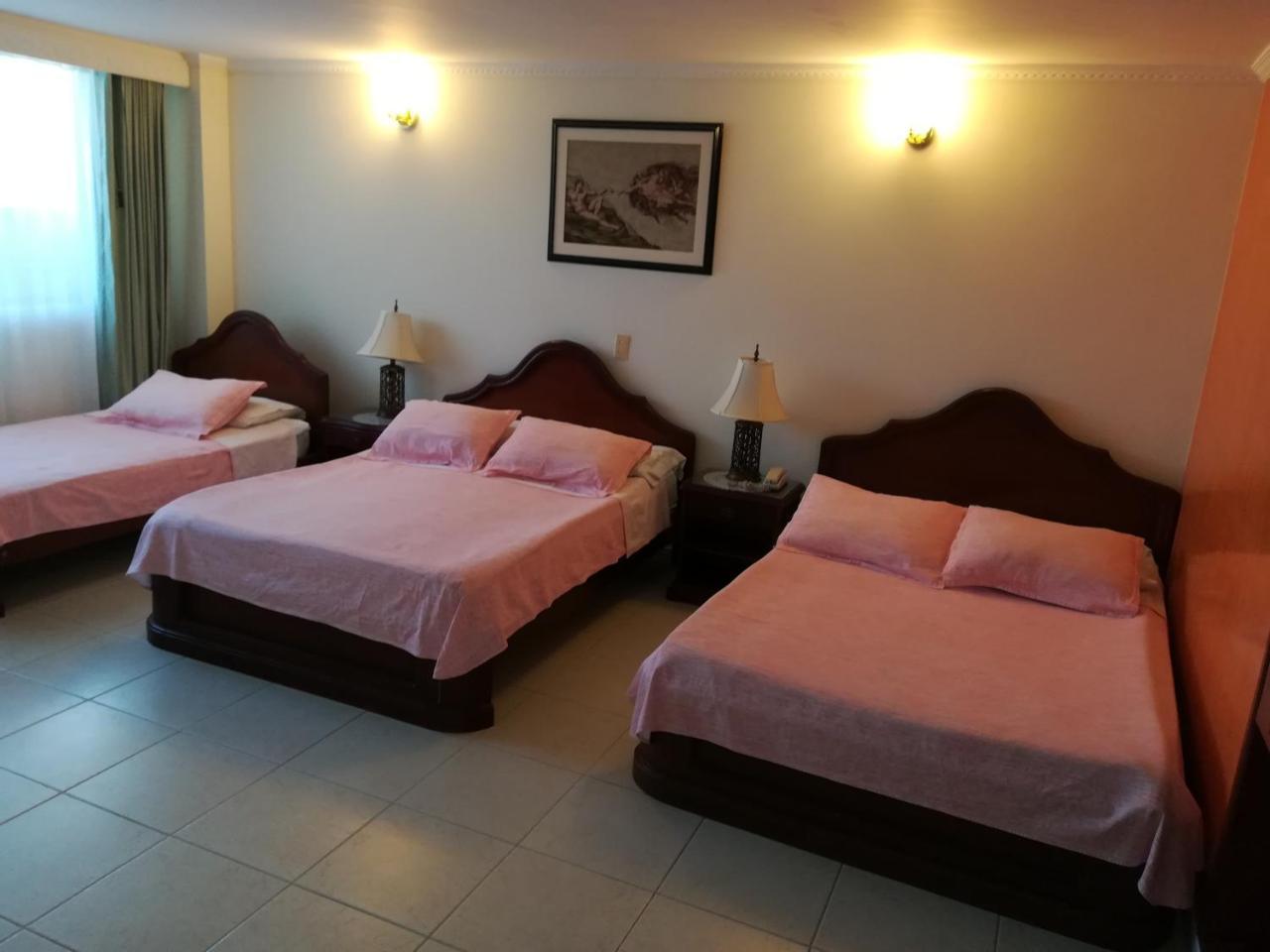 Hotel Costa Del Sol Fusagasuga Bagian luar foto